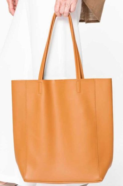 orange leather tote bag (1)